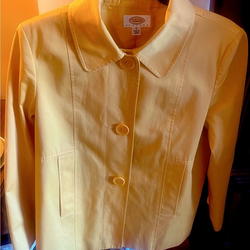 Beautiful size 12 Talbot Petites Blazer. Yellow cotton with bottoms. Like new
